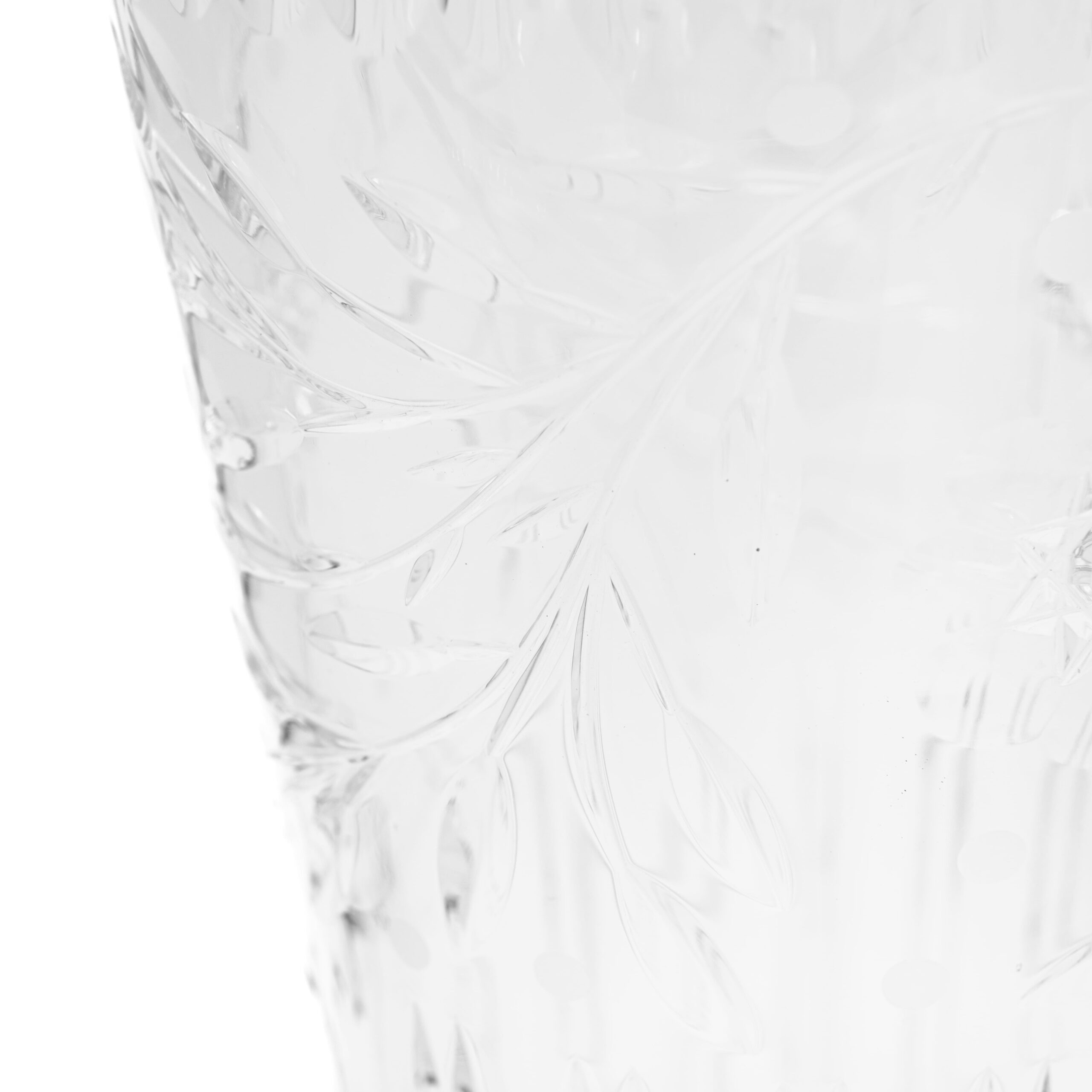 Jarrón de cristal tallado detalle Jarrón de cristal tallado detalle
